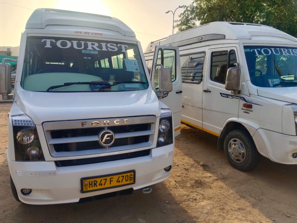 Tempo traveller hire in jaipur